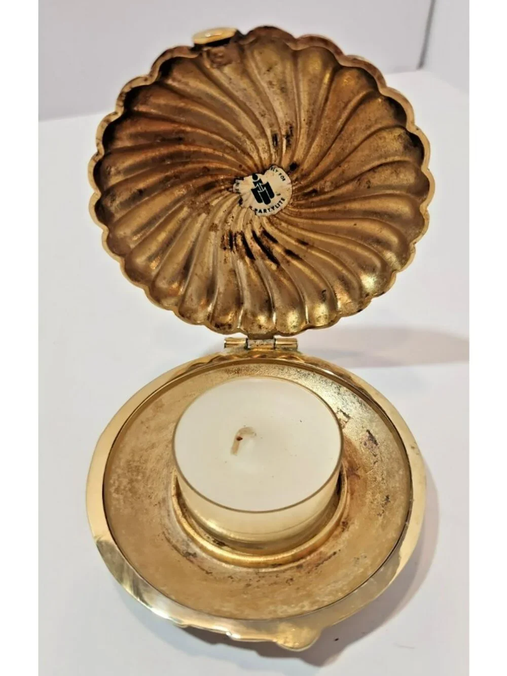 Vintage Partylite Gold Shell Tealight Candle Clamshell Travel Compact Retired